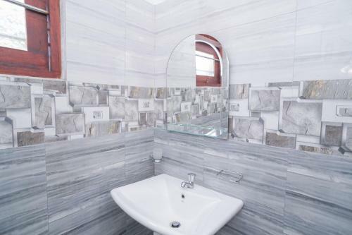 Apartamento Stayatrichmondhill - Free Air Conditioning Wifi