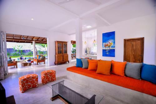 Sunnavind House