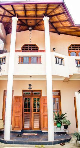 4ty Two Homestay Galle