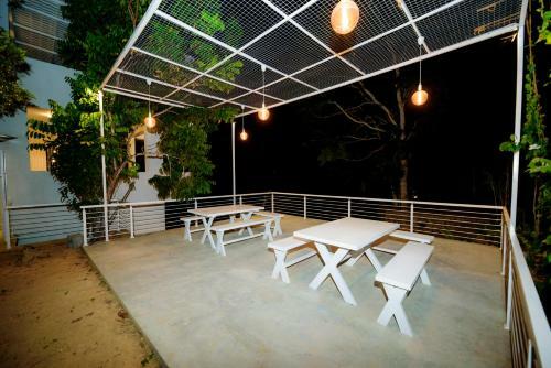 Villa Green Bamboo