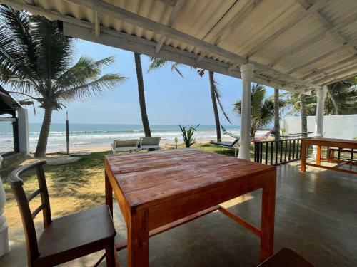 Hostal Saman Beach Guest House