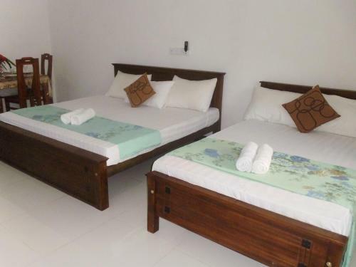 Hostal White House