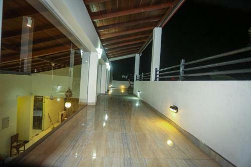 Hostal Nirosha Guest House