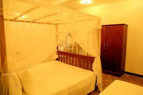 Hotel White Blossom