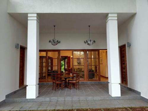 Bed & Breakfast Baheda House