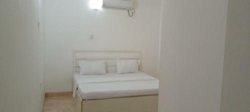 Hostal Beach Hub Guesthouse