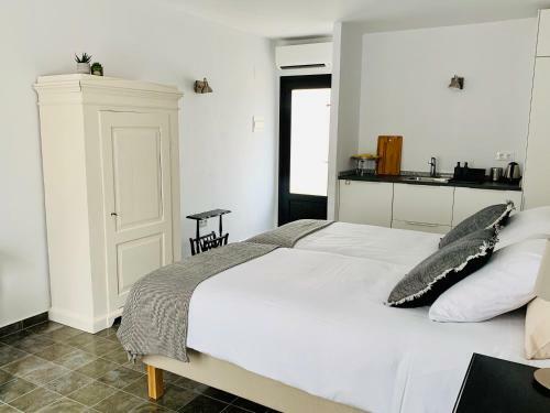Bed & Breakfast Finca Bona Nit