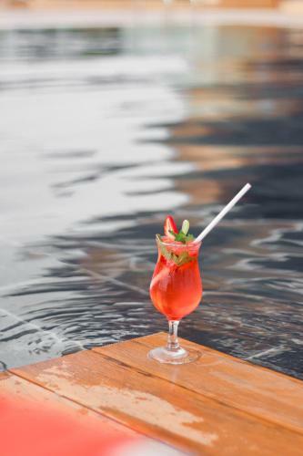 The Bentley Luxury Hotel & Suites