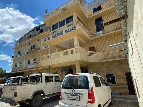 Oyo 82980 Hotel Narayan Palace