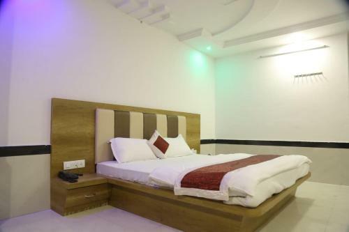 Amber Hotel
