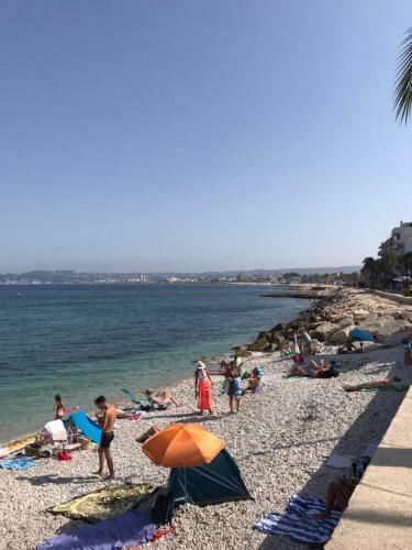 Acogedor, Nuevo Adosado Junto Al Mar