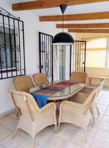 Hermosa Villa En J�vea
