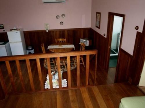 Pemberton Old Picture Theatre Holiday Apartments