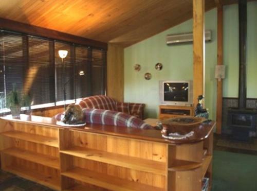 Pemberton Old Picture Theatre Holiday Apartments