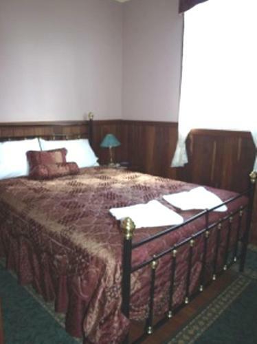 Pemberton Old Picture Theatre Holiday Apartments