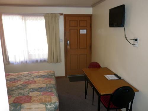 Daydream Motel