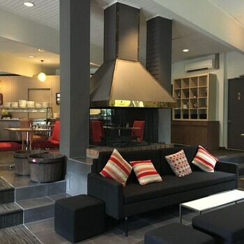 Aparthotel Quest Knox