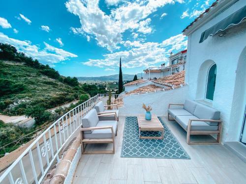 Montgo Home
