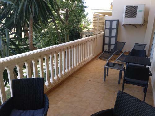 Ground Floor Apartment Close To Arenal Javea - 4 Pers