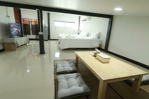 Baanrao Bangson Apartment 5th Floor (No Lift)