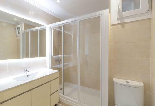 Modern Apartment, Close To The Arenal Beach In Javea