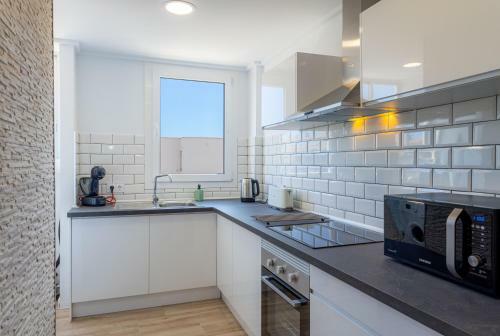Modern Apartment, Close To The Arenal Beach In Javea