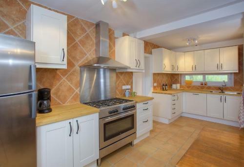 Villa La Finca - Rent Your Own Resort