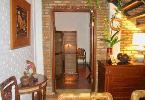 Bed & Breakfast Metina's Tropical Villa
