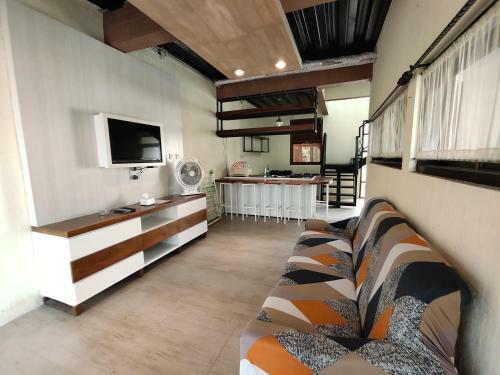 De Hanami Homestay @sapphire