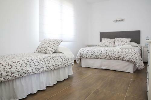 Estel - Chalet A 200m Del R�o Ebro Con Piscina Privada Y Barbacoa
