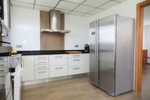 Estel - Chalet A 200m Del R�o Ebro Con Piscina Privada Y Barbacoa