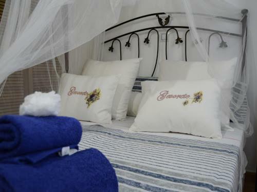 Apartamentos Alojamientos Rurales La Codosera