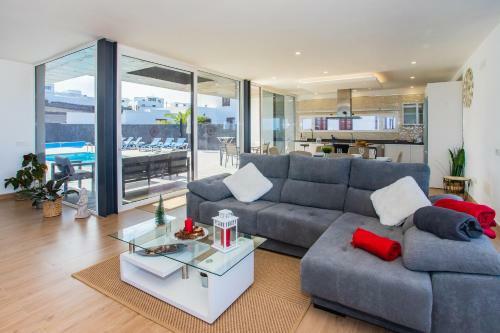 Tony�s Luxury Villa