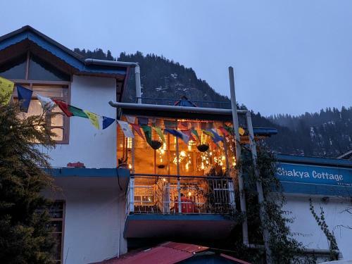 Locals Hostel