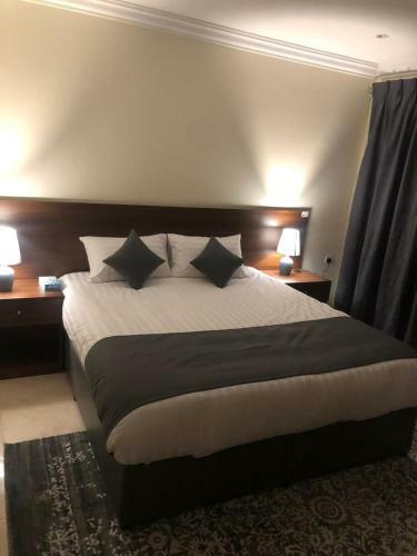Hotel ???? Kutrh