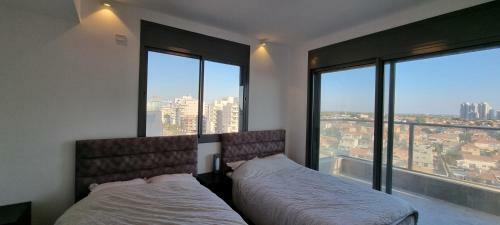Apartamento Israel's Beachfront Luxury Penthouse