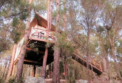 Casita Colgada "can Lia"
