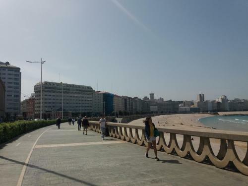 Apartamento Duplex Lujo Paseo Mar�timo Con Terraza De 30 Metros