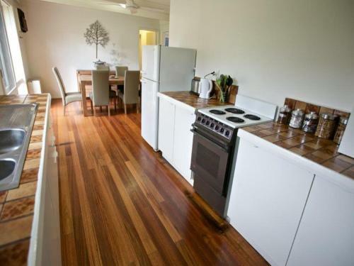 Race Course Apartments