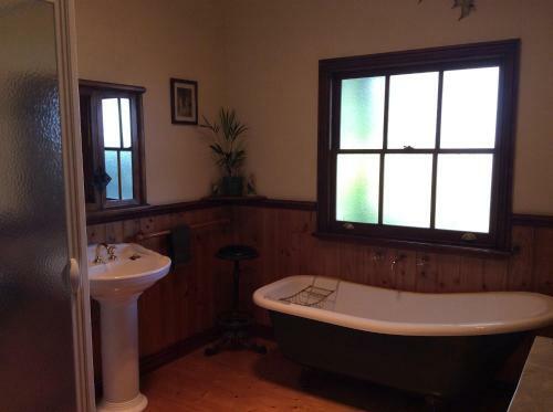 Butterfly Farm Bed And Breakfast Nirranda