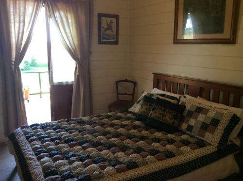 Butterfly Farm Bed And Breakfast Nirranda