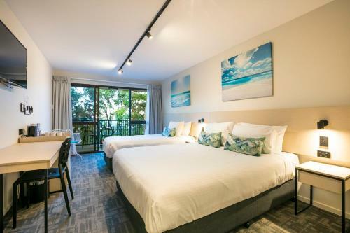 Kawana Waters Hotel