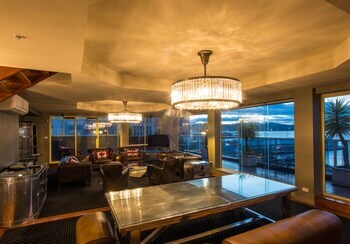 Sullivans Cove Apartments