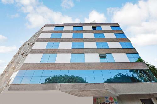 Hostal Oyo 79879 Elite Stays Jp Nagar