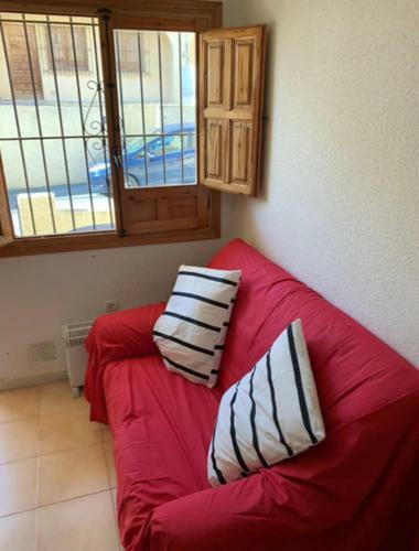 La Marina House - Cozy Quite & Private