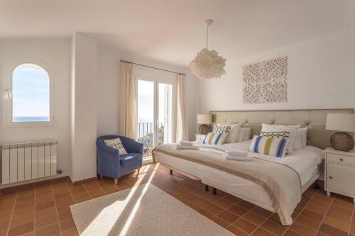 Five Star Villa With Heavenly Views