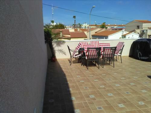Hostal La Marina Bed & Breakfast