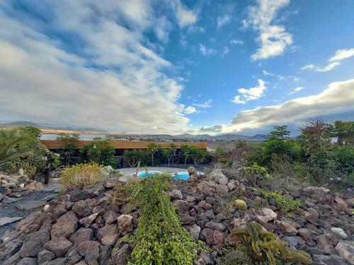 Private Villa With Pool In Lajares