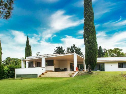 Holiday Home Emp�rion