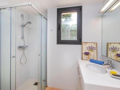 Holiday Home Emp�rion